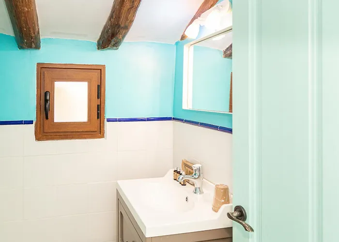 Cuenta La Leyenda... Casa rural *